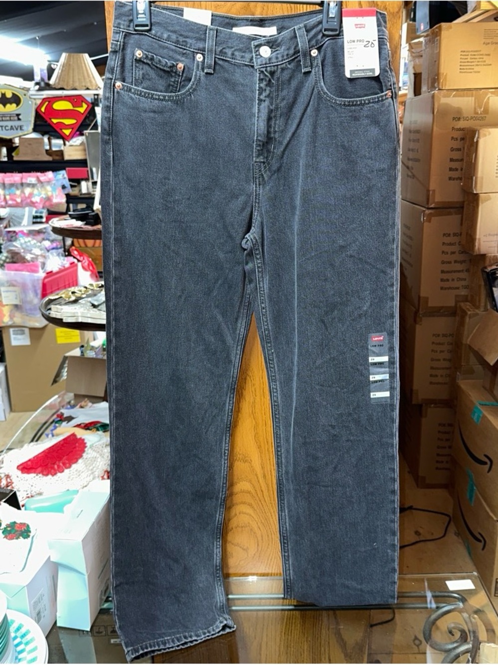 Levi's Men's Relaxed Straight Jeans in Washed Black